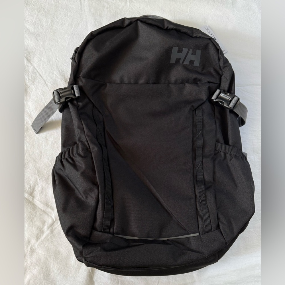 Helly Hansen Loke Backpack | Lightweight Travel Hiking Laptop Bag - Picture 3 of 5